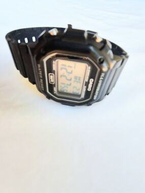 Casio Black Digital Sports Watch - Classic Water Resistant Design